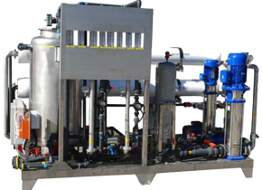 Impianto ad osmosi inversa in doppio stadio conducibilità permeato inferiori a 2 µS/cm (con ingresso inf. di 1000). Double stage reverse osmosis system permeate conductivity < 2 µS/cm (with input < 1000).